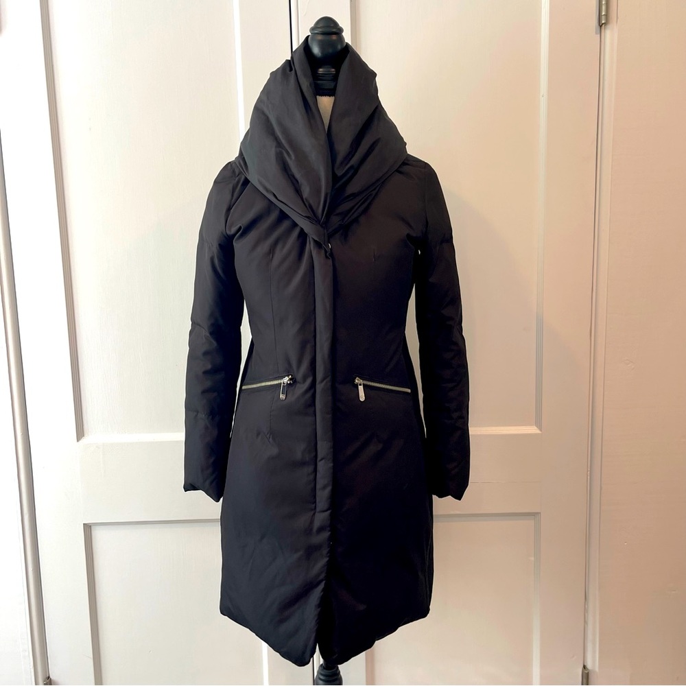 Michael Kors Coat w/versatile hood, zipper and snaps
